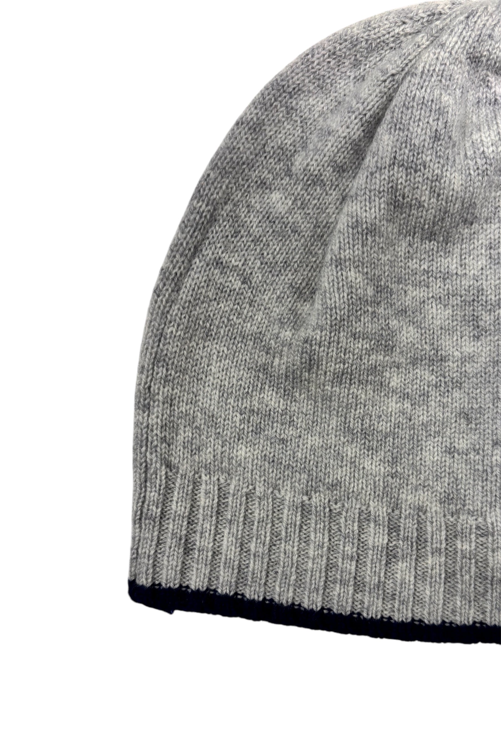 CAPPELLO A CUFFIA