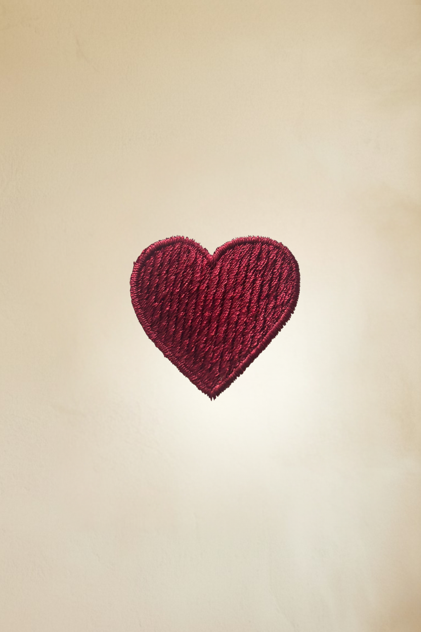 T-SHIRT UNISEX RICAMATA CUORE